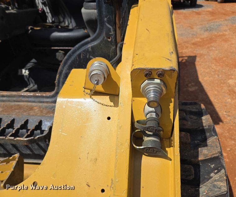 image for item DU2504 2019 Caterpillar 262D skid steer loader