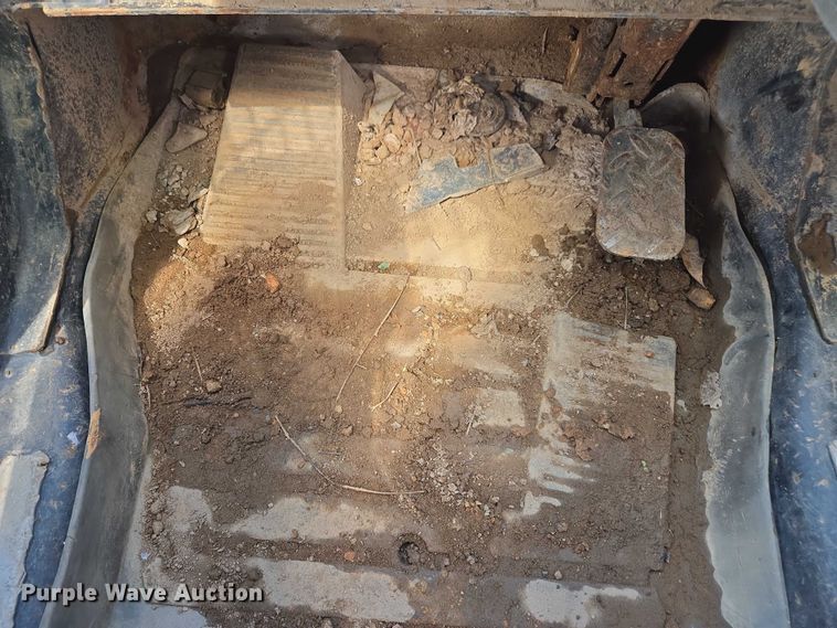 image for item DU2504 2019 Caterpillar 262D skid steer loader