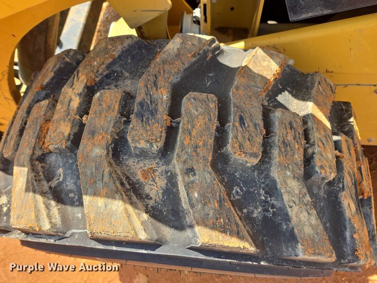 image for item DU2504 2019 Caterpillar 262D skid steer loader