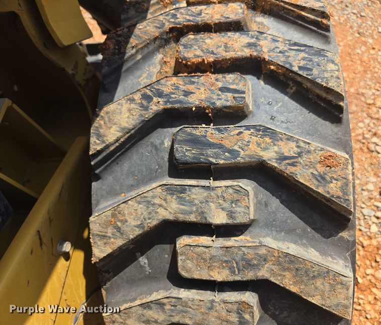 image for item DU2504 2019 Caterpillar 262D skid steer loader