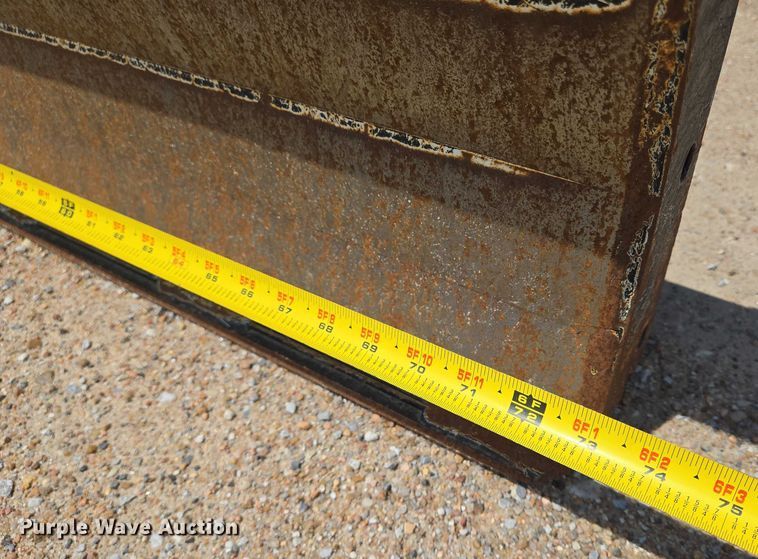 image for item DU6756 2019 Vermeer RTX550 trencher