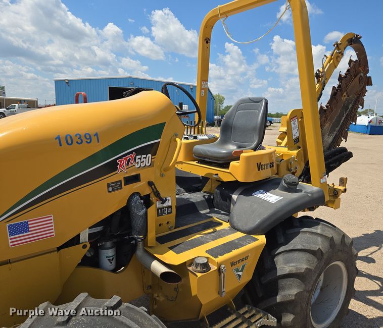 image for item DU6756 2019 Vermeer RTX550 trencher