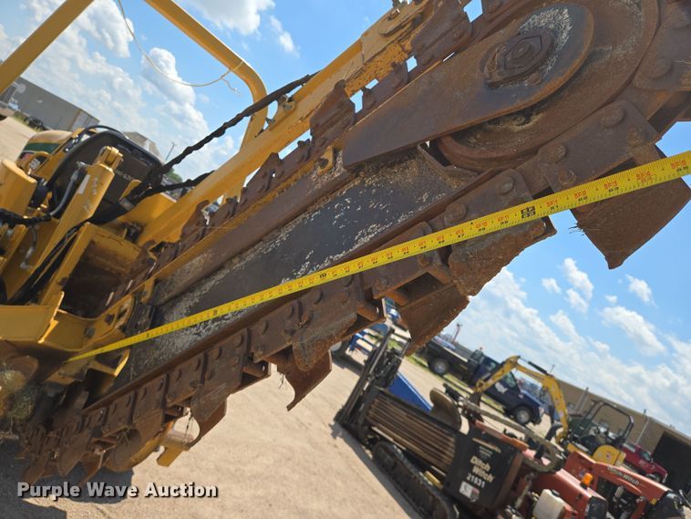 image for item DU6756 2019 Vermeer RTX550 trencher