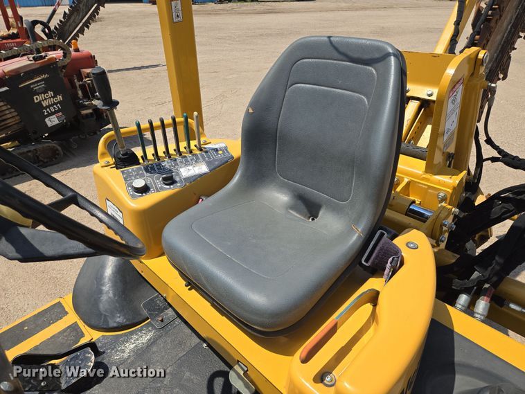 image for item DU6756 2019 Vermeer RTX550 trencher