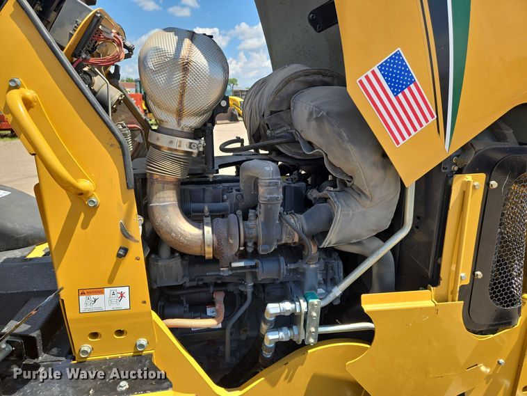 image for item DU6756 2019 Vermeer RTX550 trencher