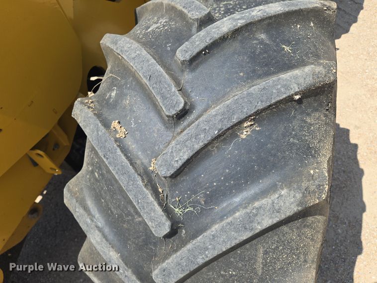 image for item DU6756 2019 Vermeer RTX550 trencher