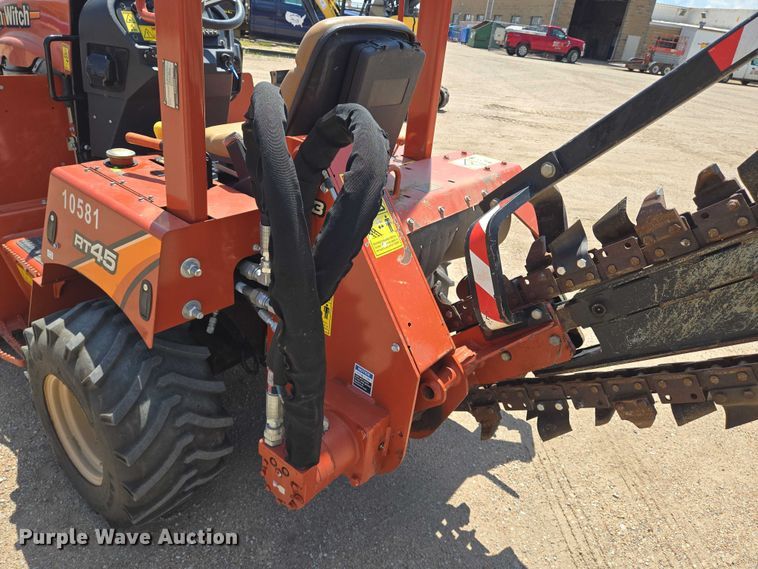 image for item DU6757 2018 Ditch Witch RT45 trencher