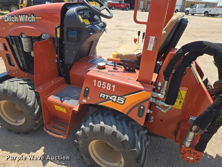 image for item DU6757 2018 Ditch Witch RT45 trencher