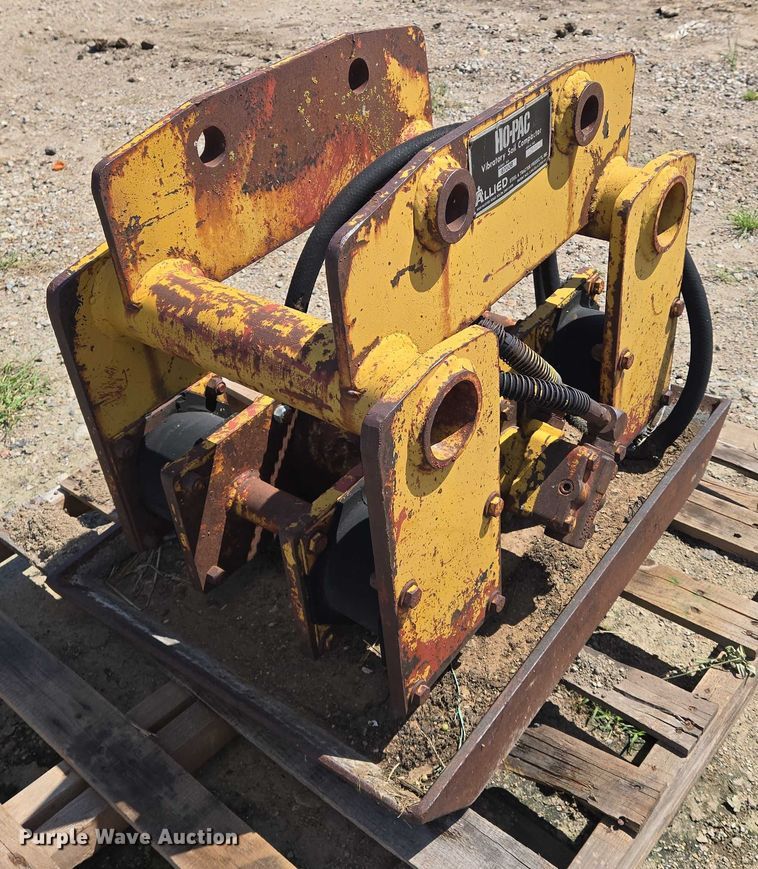 image for item DU6759 Ho-Pac 8700B excavator plate compactor