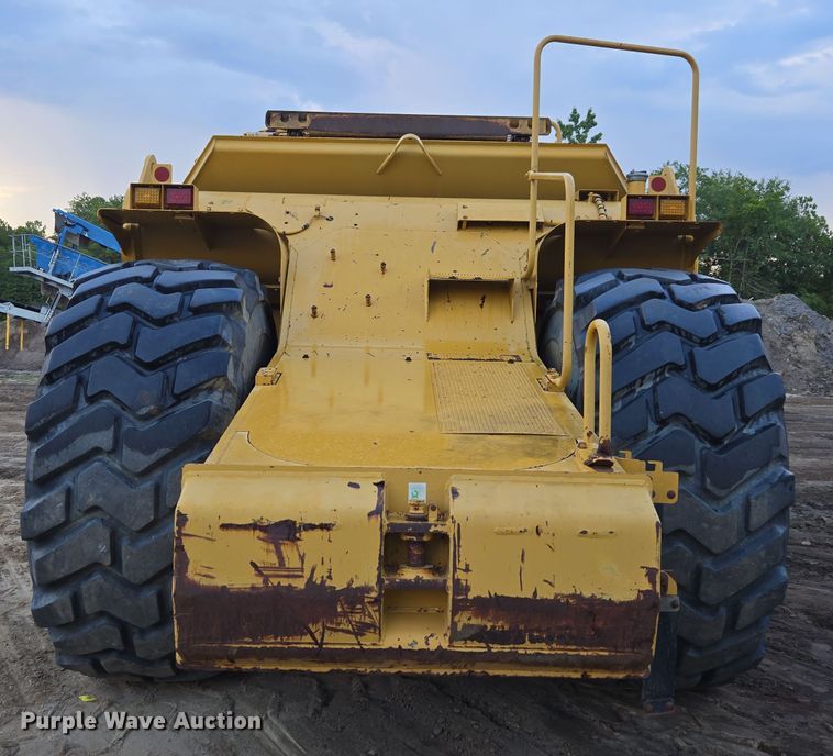 image for item DU7952 2007 Caterpillar 623G elevating scraper