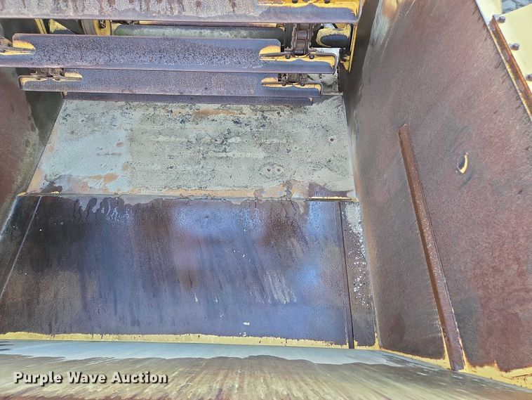 image for item DU7952 2007 Caterpillar 623G elevating scraper