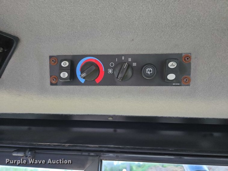 image for item DU7952 2007 Caterpillar 623G elevating scraper