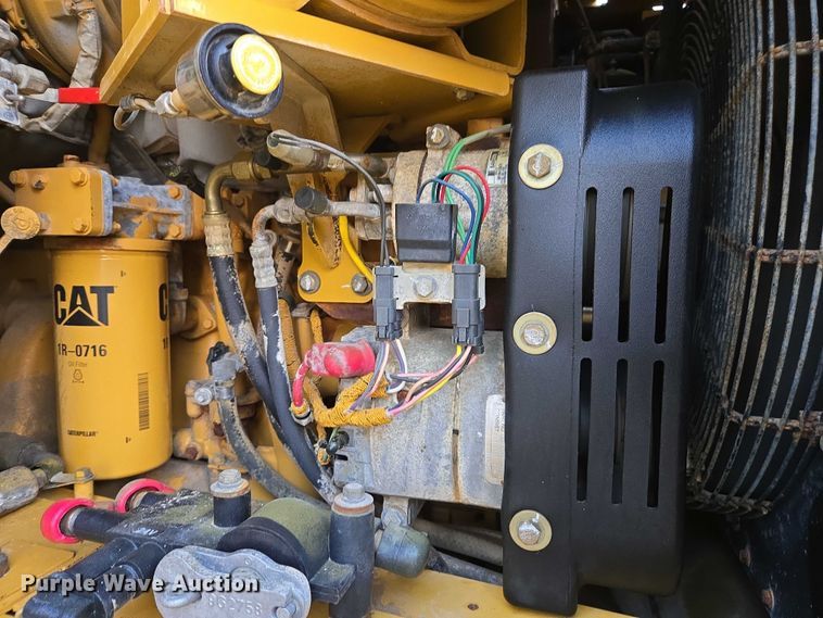 image for item DU7952 2007 Caterpillar 623G elevating scraper