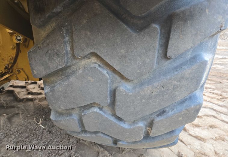 image for item DU7952 2007 Caterpillar 623G elevating scraper