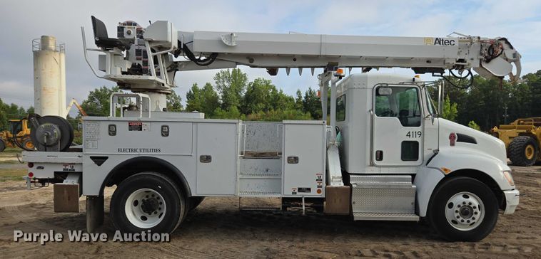 image for item DU7954 2015 Kenworth T370 digger derrick truck