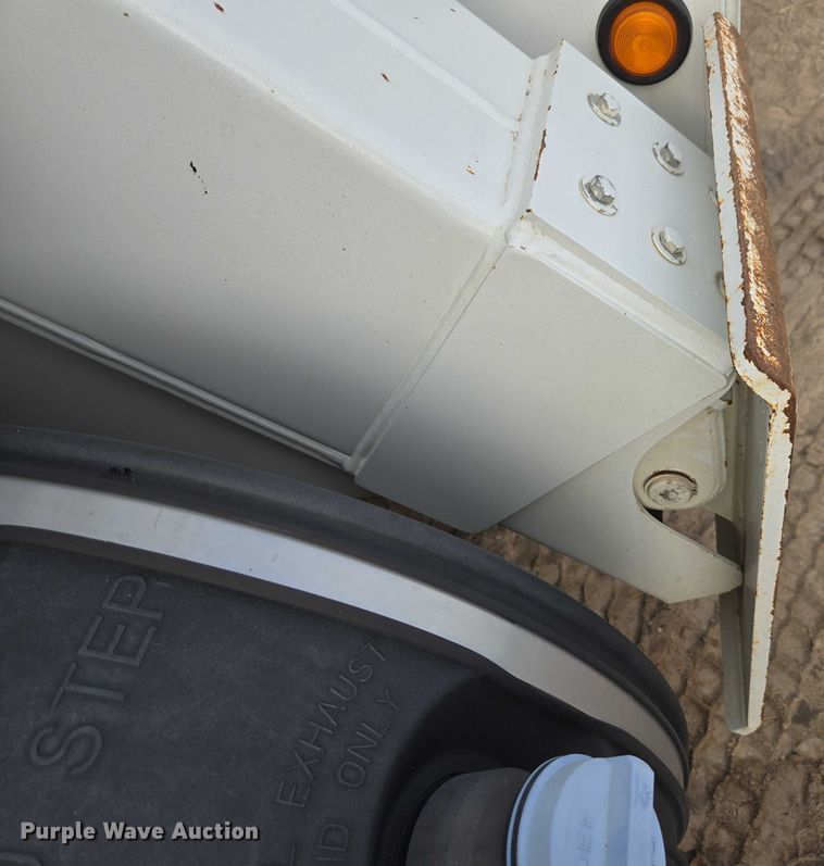 image for item DU7954 2015 Kenworth T370 digger derrick truck