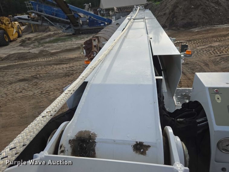 image for item DU7954 2015 Kenworth T370 digger derrick truck