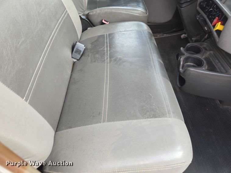 image for item DU7954 2015 Kenworth T370 digger derrick truck