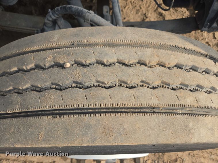 image for item DU7954 2015 Kenworth T370 digger derrick truck