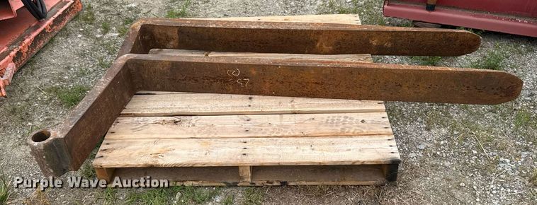 image for item DV2695 60