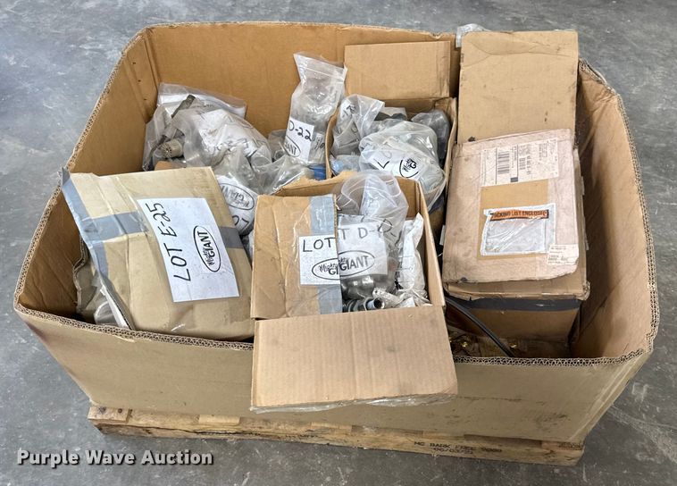 image for item DV4243 Hydraulic fittings