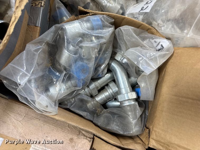 image for item DV4243 Hydraulic fittings