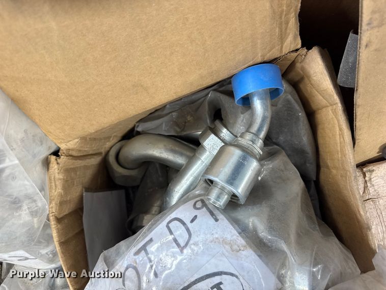 image for item DV4243 Hydraulic fittings