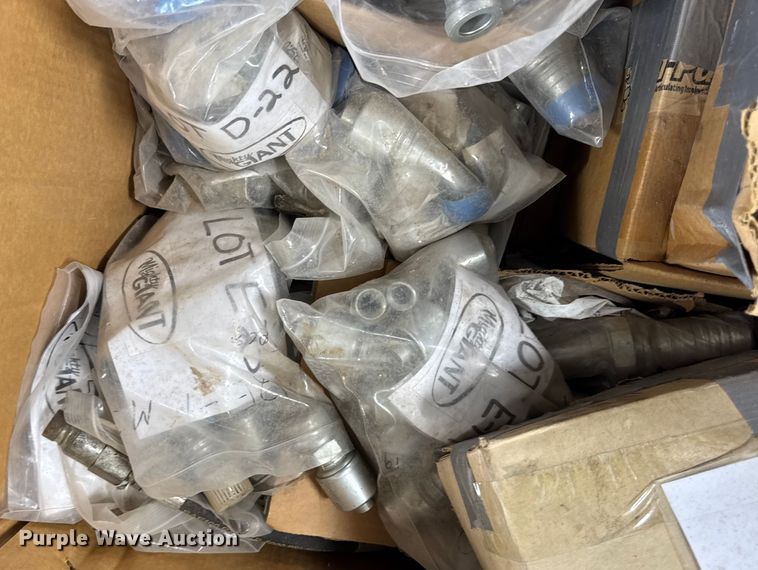 image for item DV4243 Hydraulic fittings