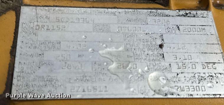 image for item DW3372 1983 Ford 8000 water truck