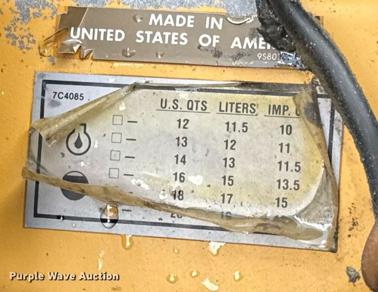 image for item DW3372 1983 Ford 8000 water truck