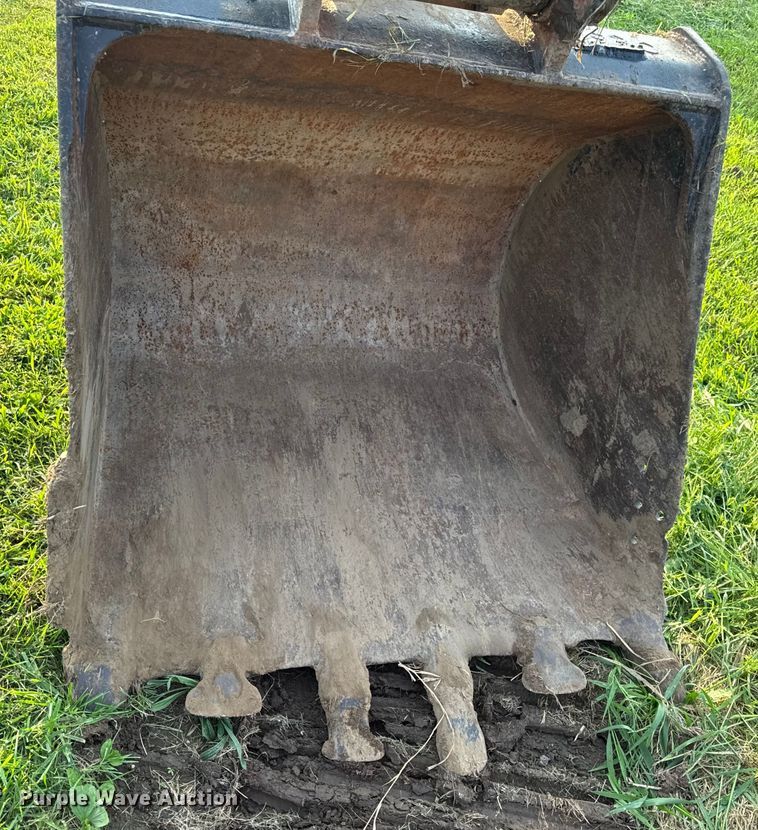 image for item DW3448 1992 Daewoo DH280 excavator