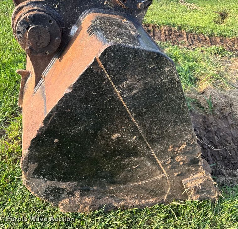 image for item DW3448 1992 Daewoo DH280 excavator