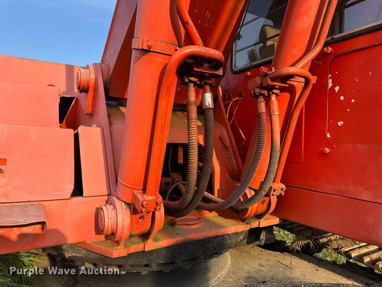 image for item DW3448 1992 Daewoo DH280 excavator
