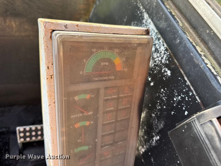 image for item DW3448 1992 Daewoo DH280 excavator