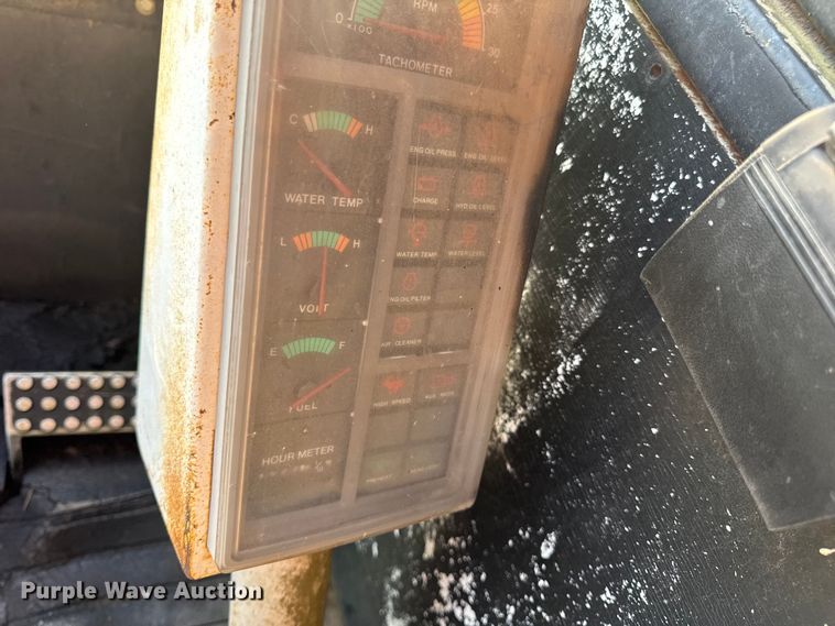 image for item DW3448 1992 Daewoo DH280 excavator