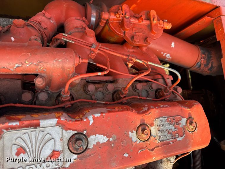 image for item DW3448 1992 Daewoo DH280 excavator