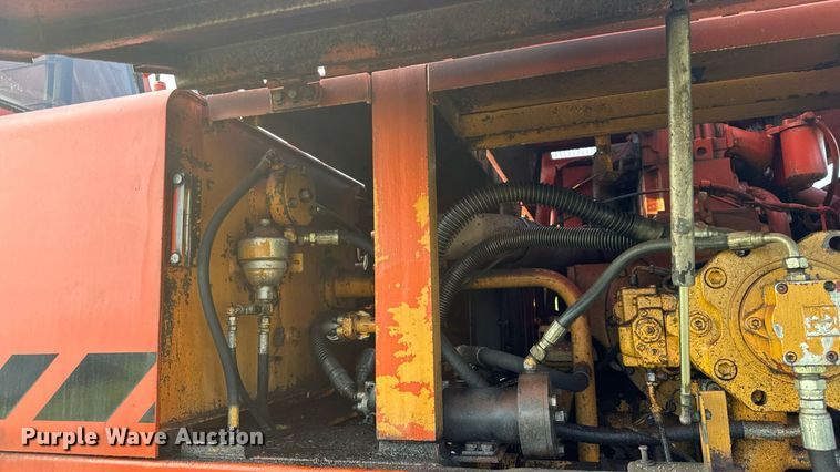 image for item DW3448 1992 Daewoo DH280 excavator