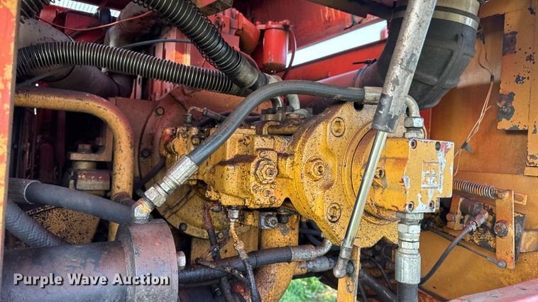 image for item DW3448 1992 Daewoo DH280 excavator