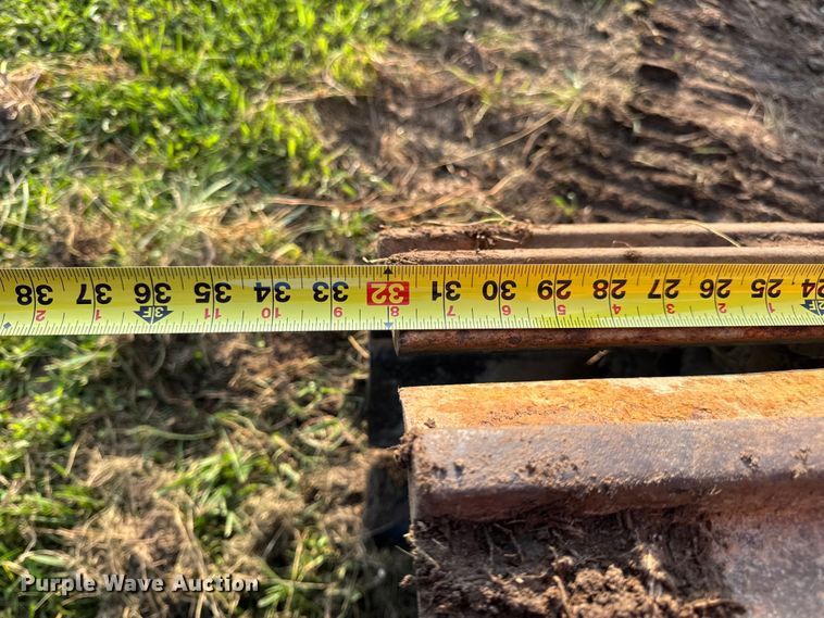 image for item DW3448 1992 Daewoo DH280 excavator