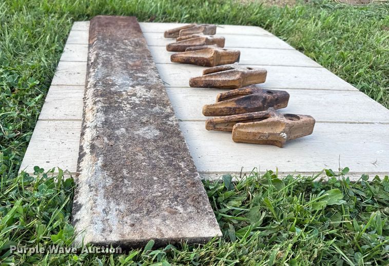 image for item DW3448 1992 Daewoo DH280 excavator