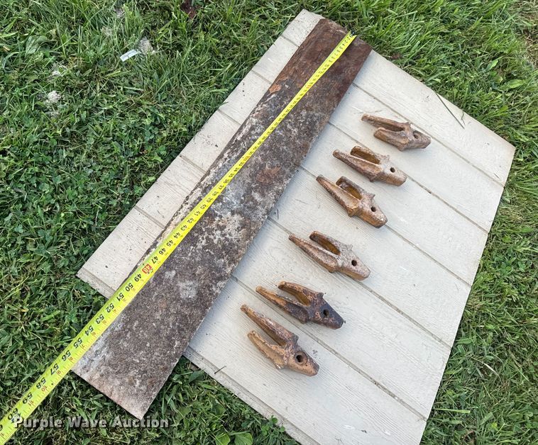 image for item DW3448 1992 Daewoo DH280 excavator