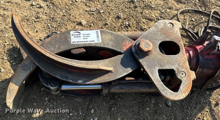 image for item DW3456 Rotobec log grapple