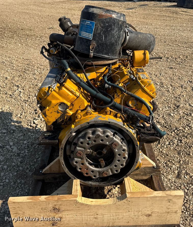 image for item DW3460 Caterpillar 3208 engine