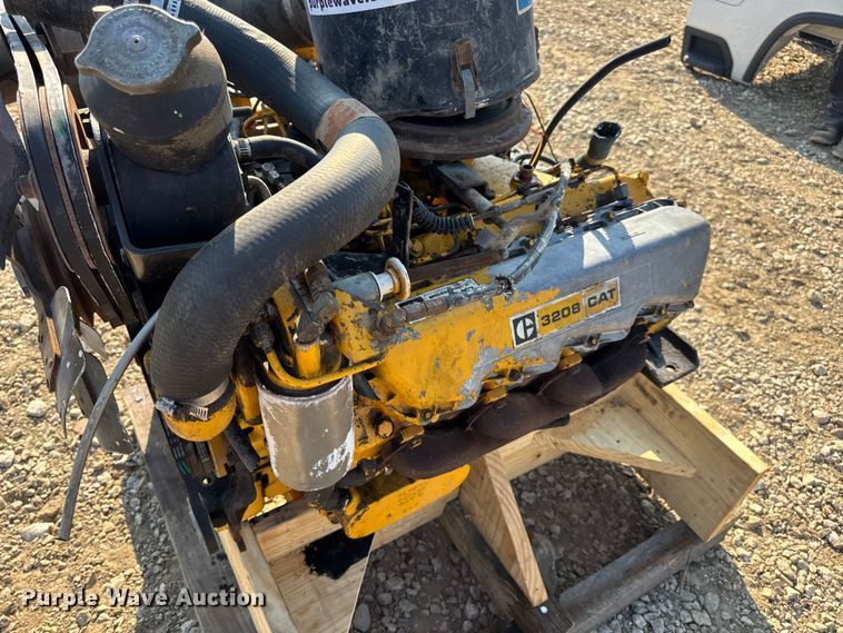 image for item DW3460 Caterpillar 3208 engine
