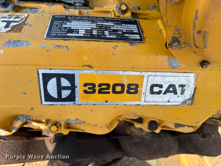 image for item DW3460 Caterpillar 3208 engine