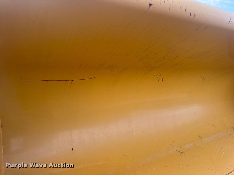 image for item DW3470 Caterpillar bucket