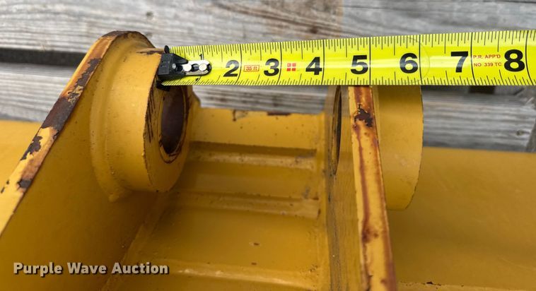 image for item DW3470 Caterpillar bucket