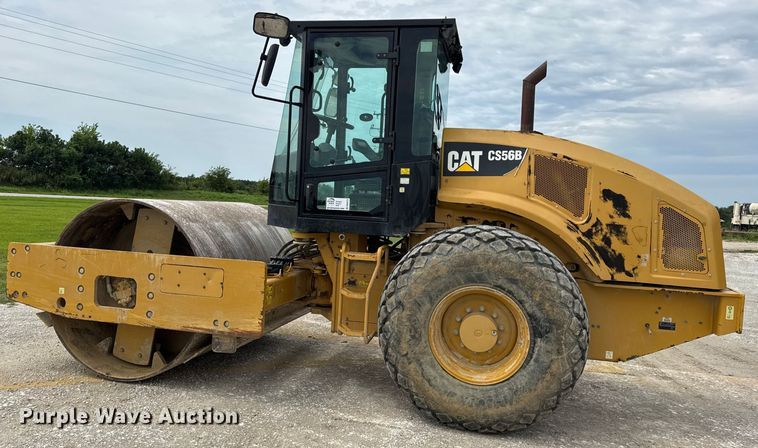 image for item DW3472 2016 Caterpillar CS56B single drum vibratory roller