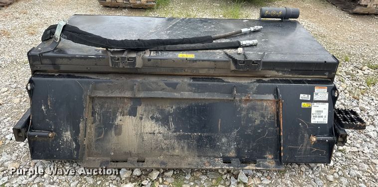 image for item DW3474 Caterpillar BP118C skid steer sweeper