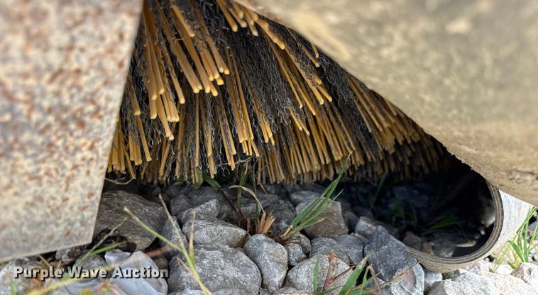 image for item DW3474 Caterpillar BP118C skid steer sweeper